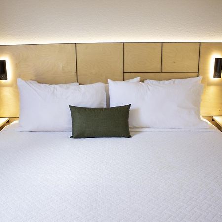 Leland House Suites Of דורנגו מראה חיצוני תמונה